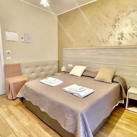 Oasi Perla Del Mare Rooms Ачі-Кастелло Екстер'єр фото