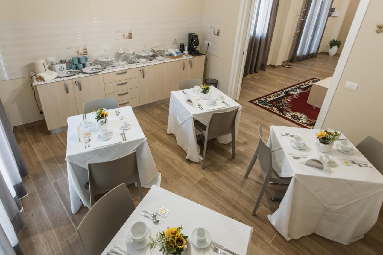 Oasi Perla Del Mare Rooms Ачі-Кастелло Екстер'єр фото