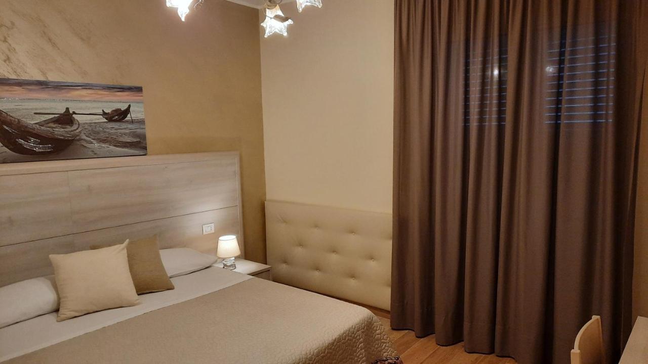 Oasi Perla Del Mare Rooms Ачі-Кастелло Екстер'єр фото