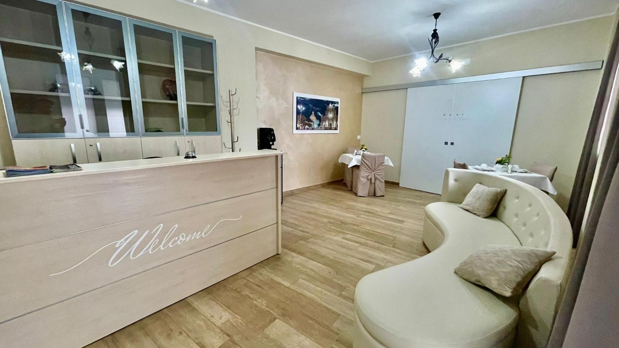 Oasi Perla Del Mare Rooms Ачі-Кастелло Екстер'єр фото